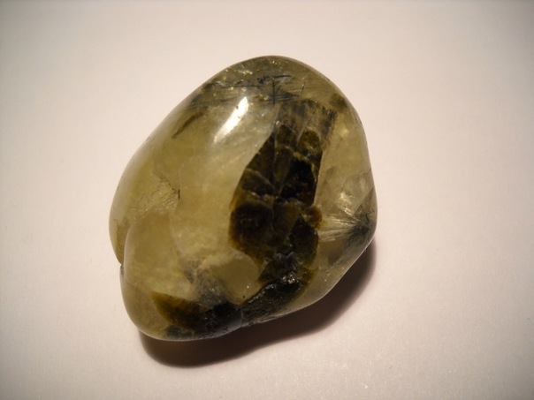 Энергия камней № 46 Пренит (окатанный камень) фото, обсуждение